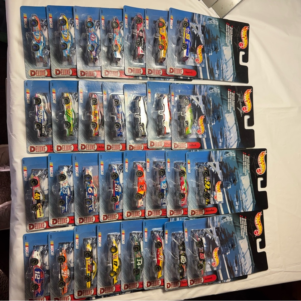 Hot Wheels Deluxe Racing Cars Set - 30 car Collection